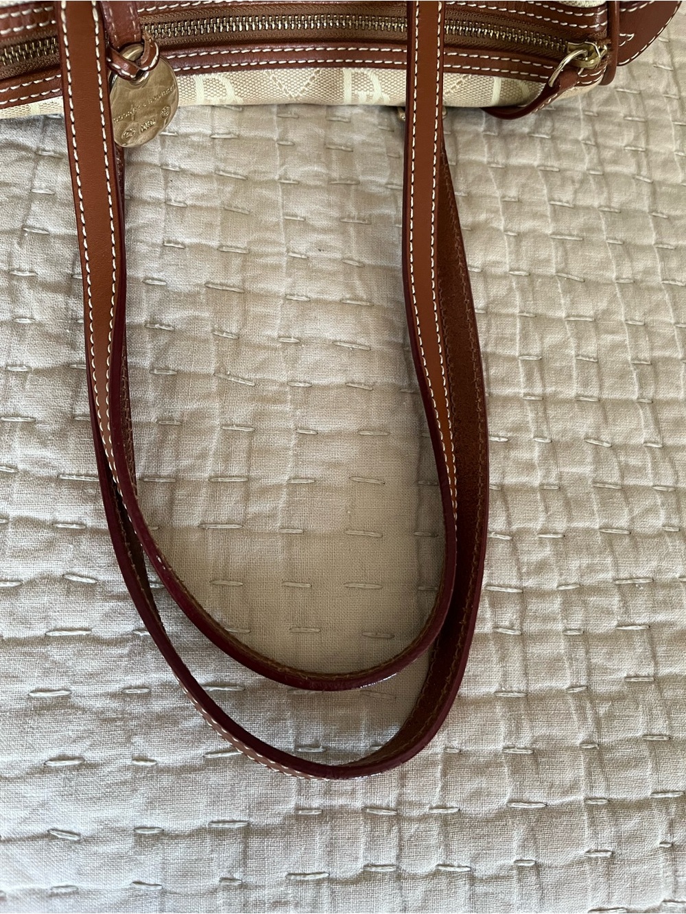 Dooney & Bourke Beige Monogram Barrel Bag with Brown Trim - Picture 4 of 6